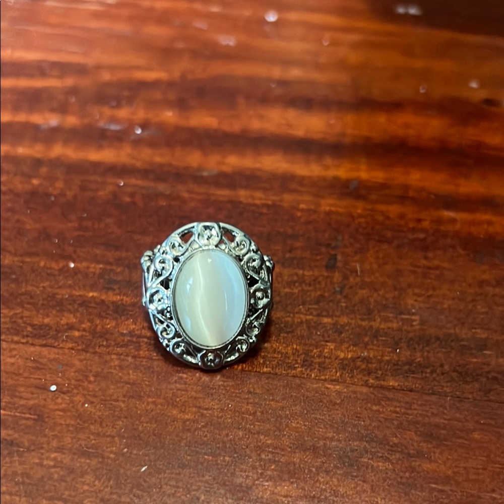 Paparazzi Silver Ring with Opalescent Center